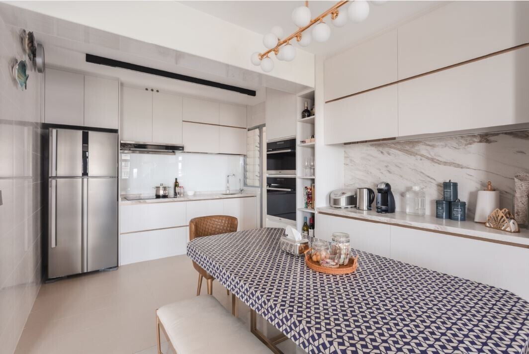 Leppek Construction - Luxury / Glamorous - Kitchen - New HDB - $86,000