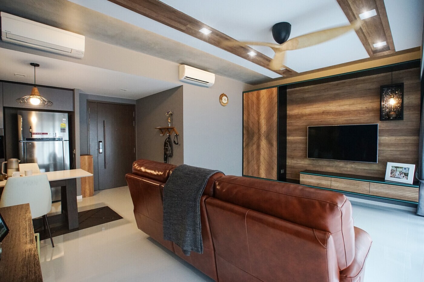 Explore Living - Retro / Vintage - Living room - New Condo - $45,000