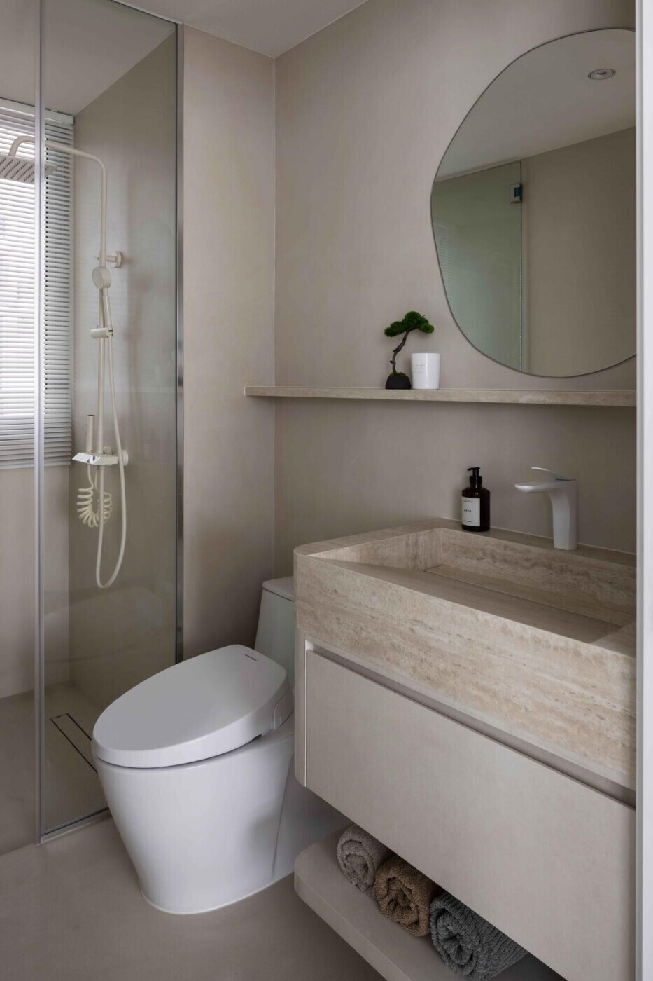 PJ Interior - Modern / Contemporary - Washroom - New Condo - $97,068