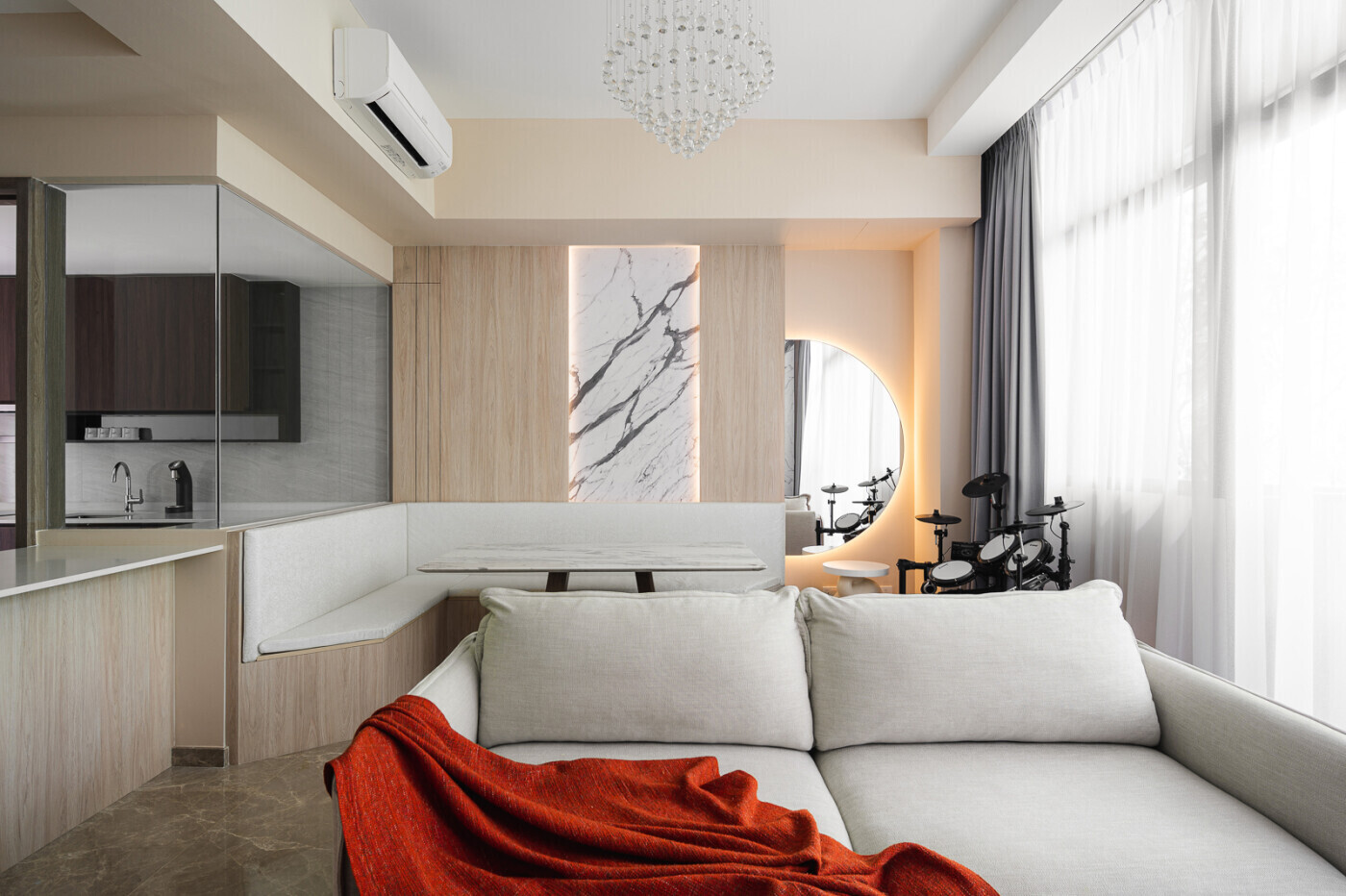 ID At Works - Luxury / Glamorous -  - New Landed - $60,000