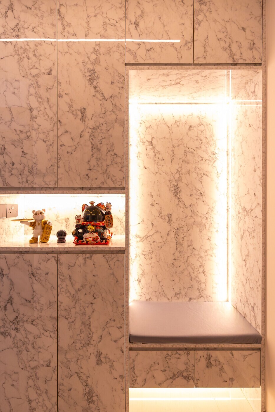 AA+C - Modern / Contemporary - Foyer - New HDB - $59,000