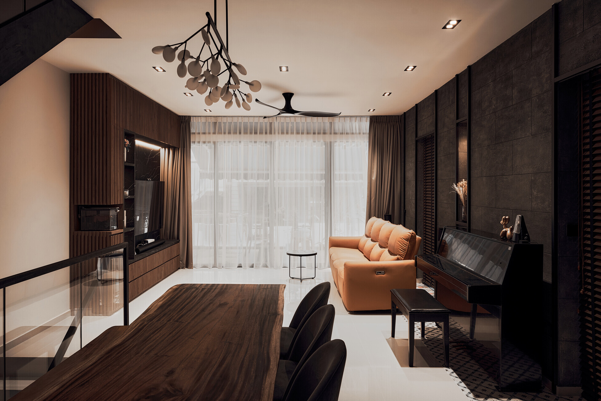 Posh + Space - Modern / Contemporary -  - Resale Landed - $190,000