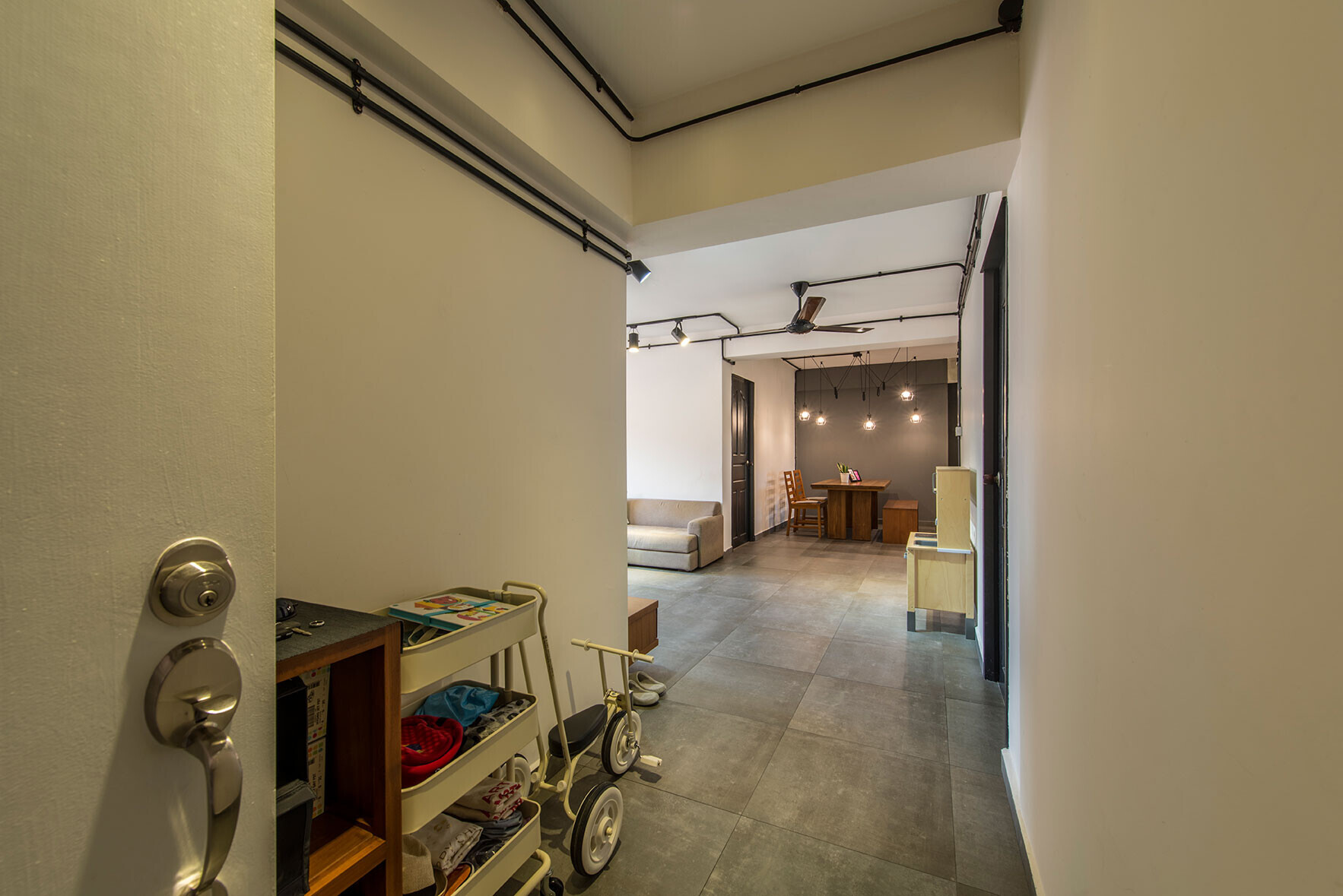 Dan Avenue - Industrial / Raw -  - Resale HDB - $50,000
