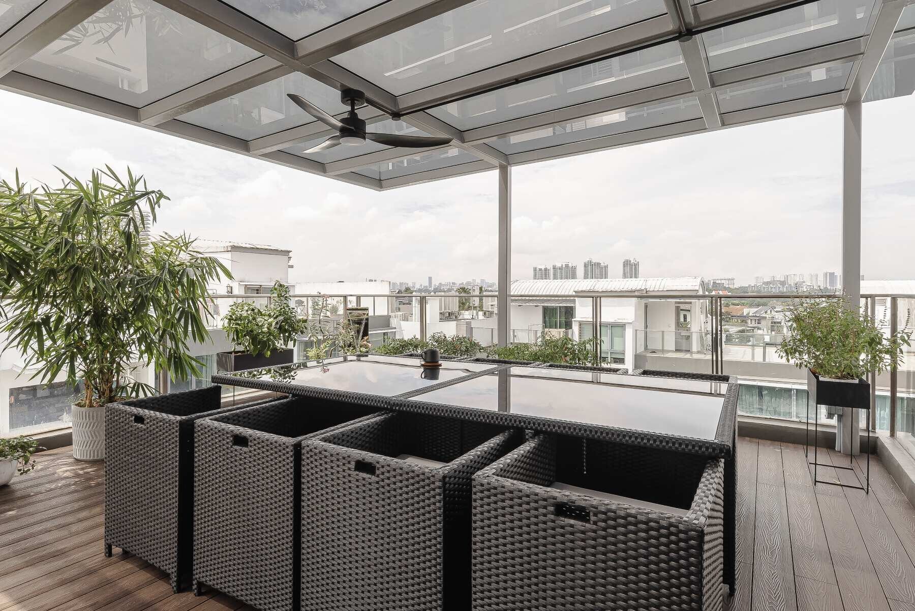 Regiis Design - Modern / Contemporary -  - Resale Condo - $308,000