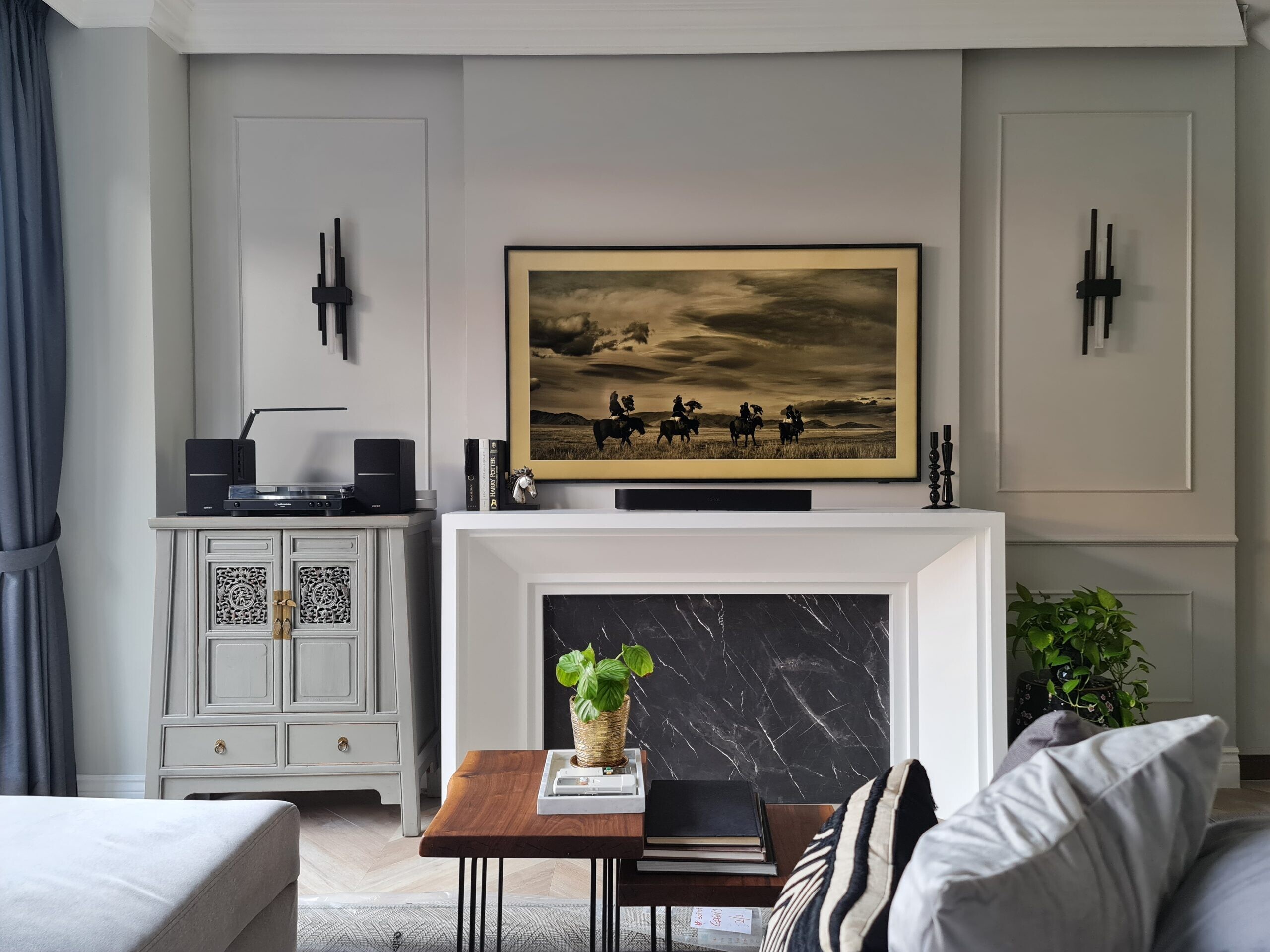 Kyo Design - Modern / Contemporary - Living - Resale Landed - $180,000