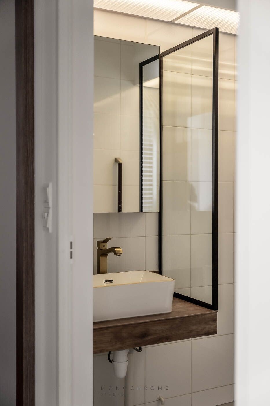 7 Best Interior Design - Minimalistic / Scandinavian - Washroom - Resale HDB - $68,000