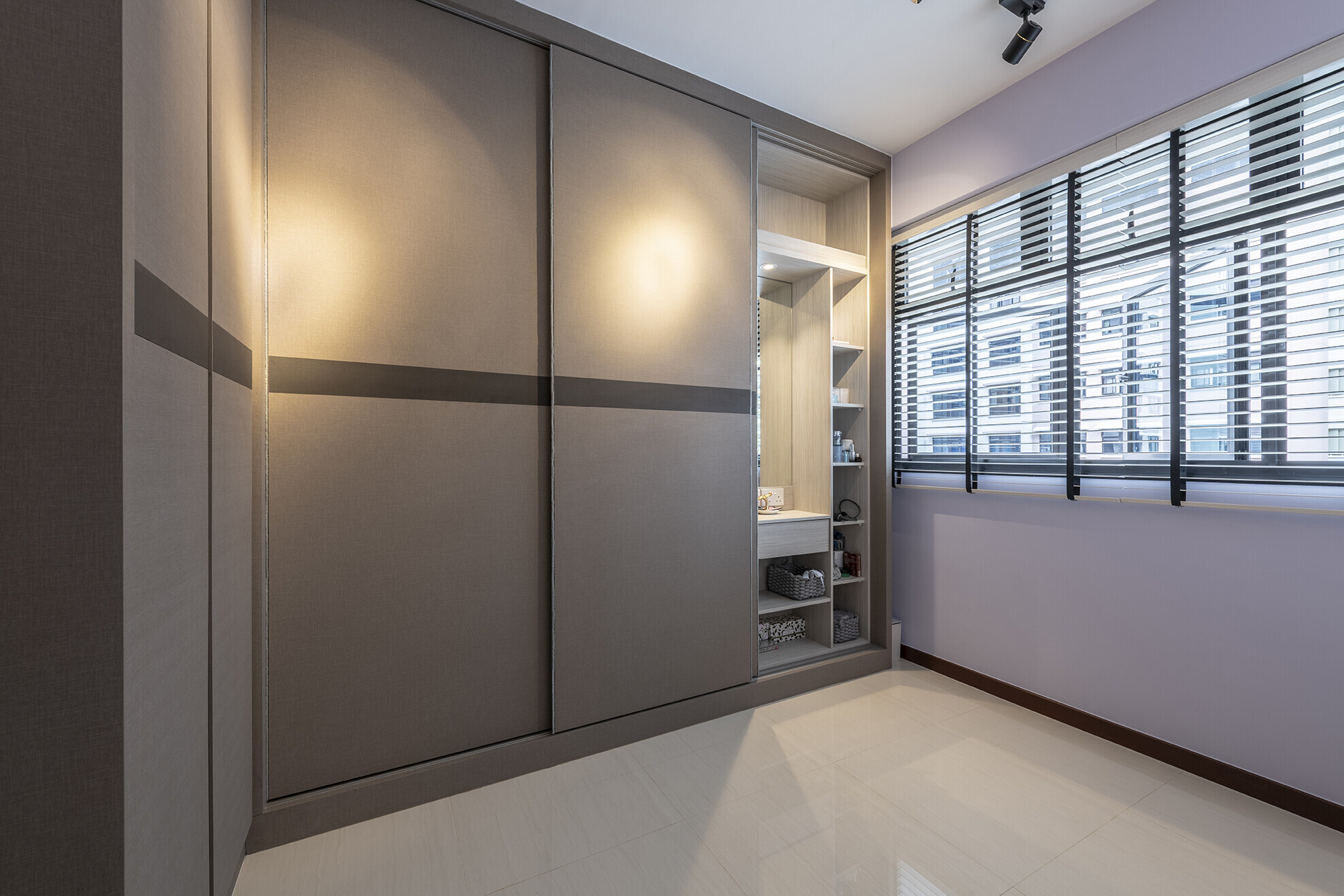 Art De Interior - Modern / Contemporary - Walk In Wardrobe - New HDB - $40,000