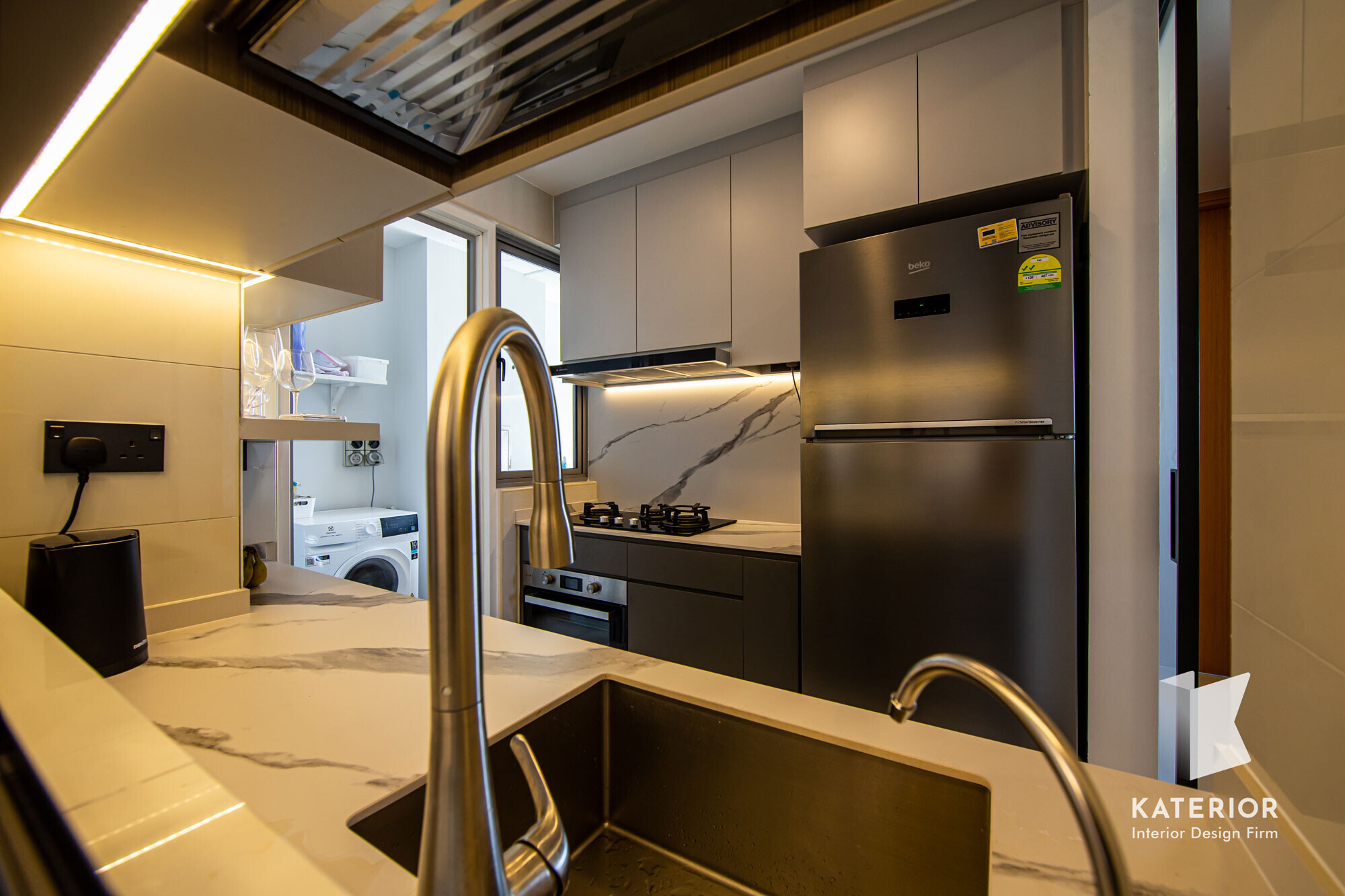 ID At Works - Modern / Contemporary - kitchen - Resale Condo - $80,000