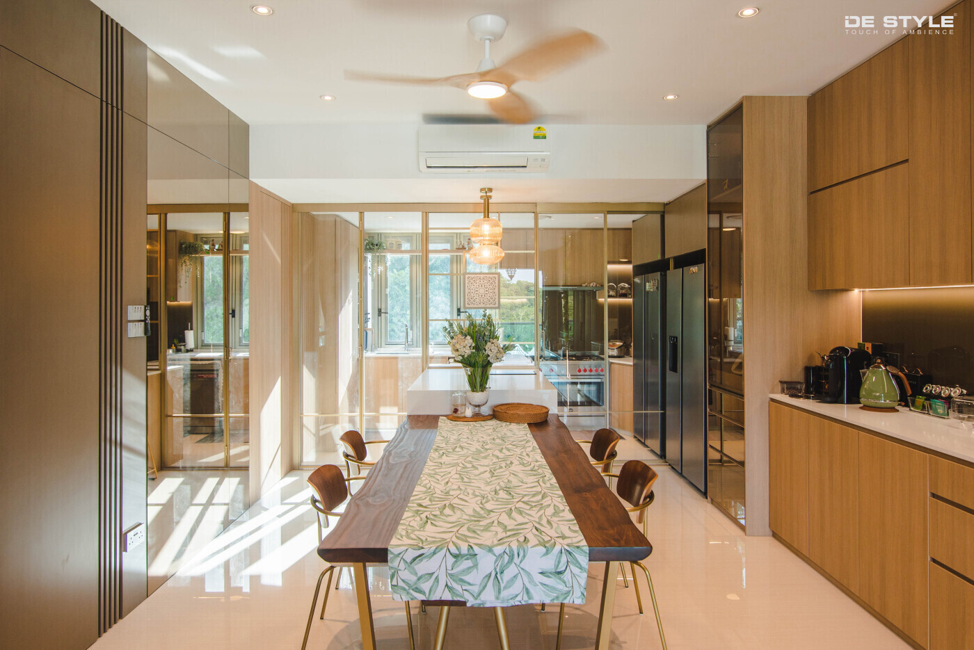 Ocean Enterprise Holdings  - Minimalistic / Scandinavian - Dining Room - Resale Condo - $170,000