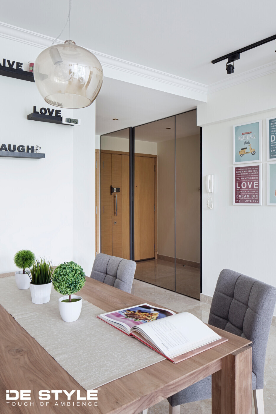 Xin Interior  - Minimalistic / Scandinavian - Dining, Foyer - Resale Condo - $50,000