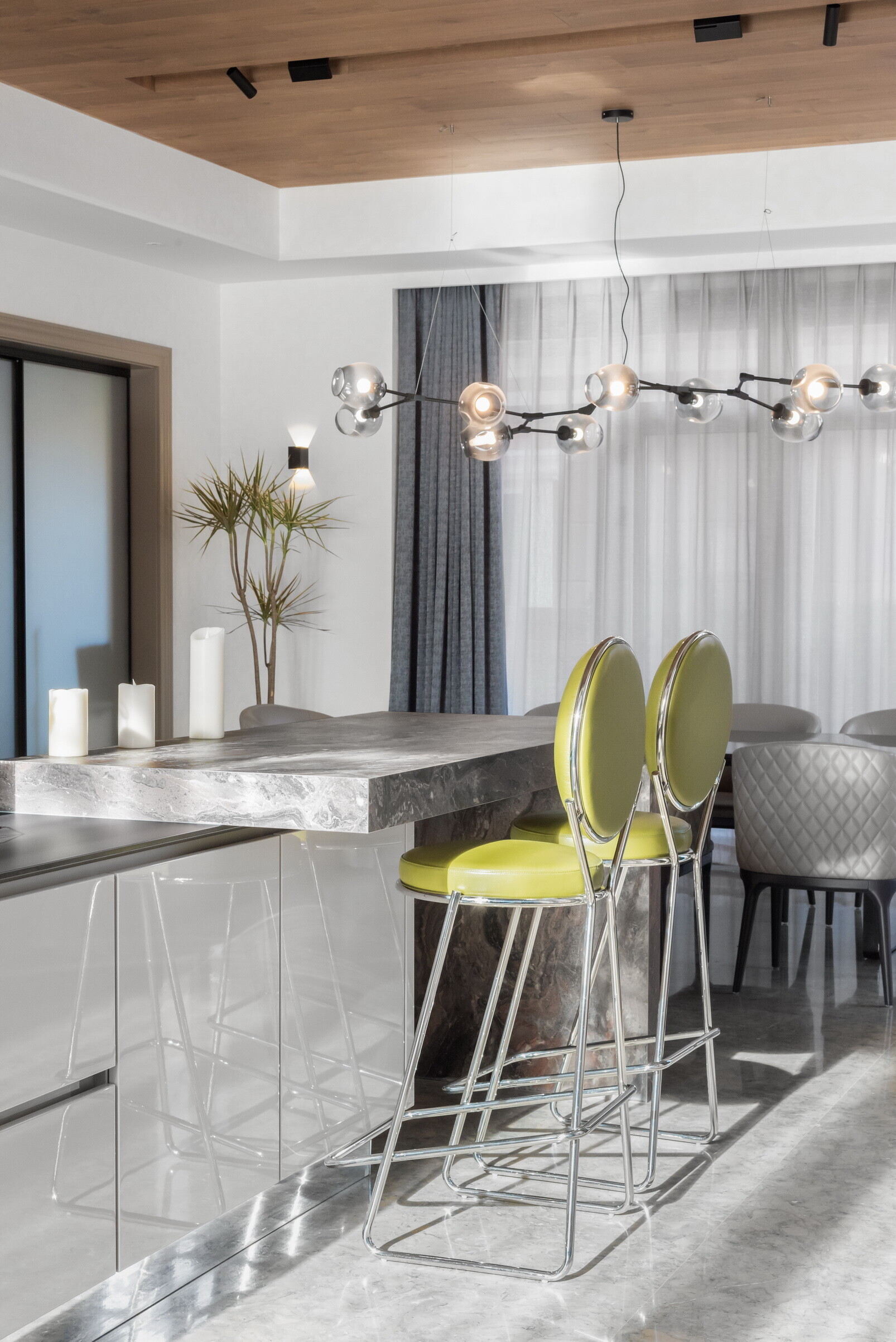 Hey Studio - Modern / Contemporary -  - Resale Landed - $260,000