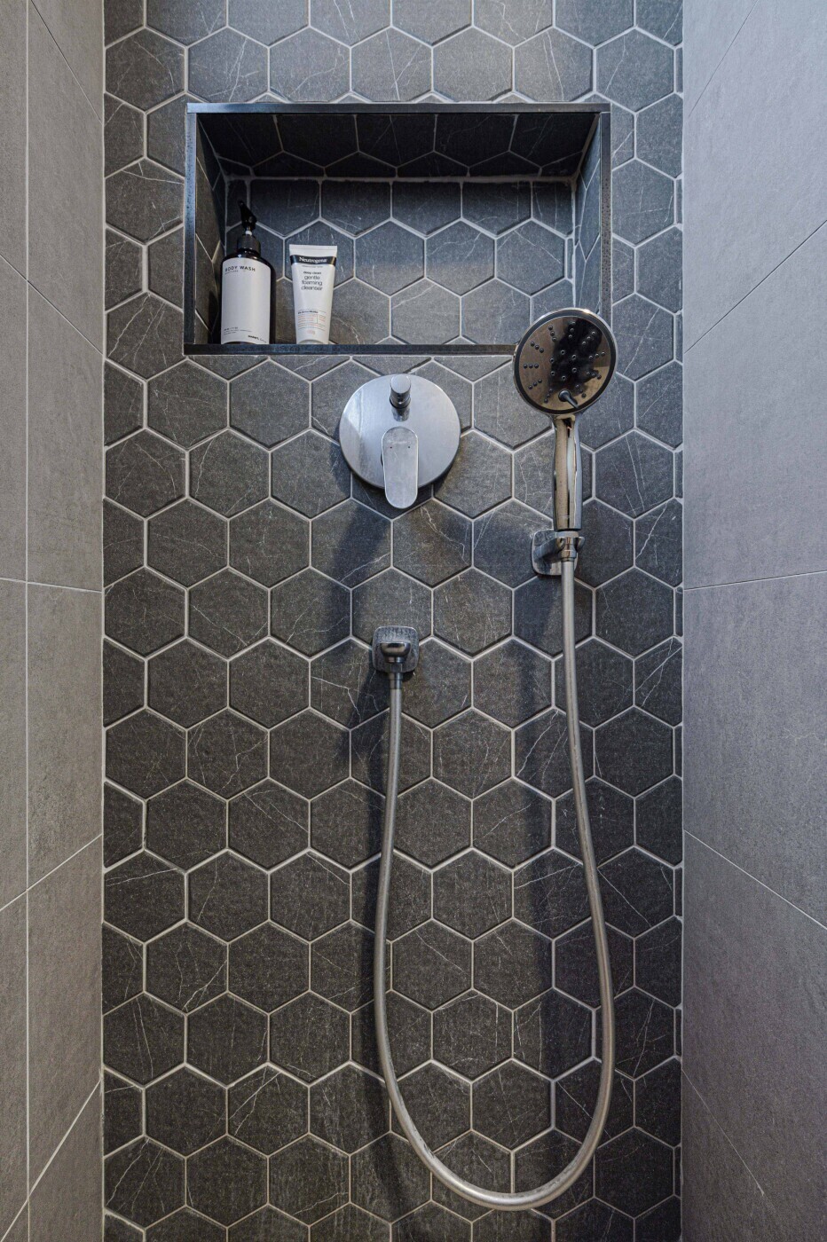 Xin Interior  - Minimalistic / Scandinavian - Bathroom - Resale HDB - $120,000