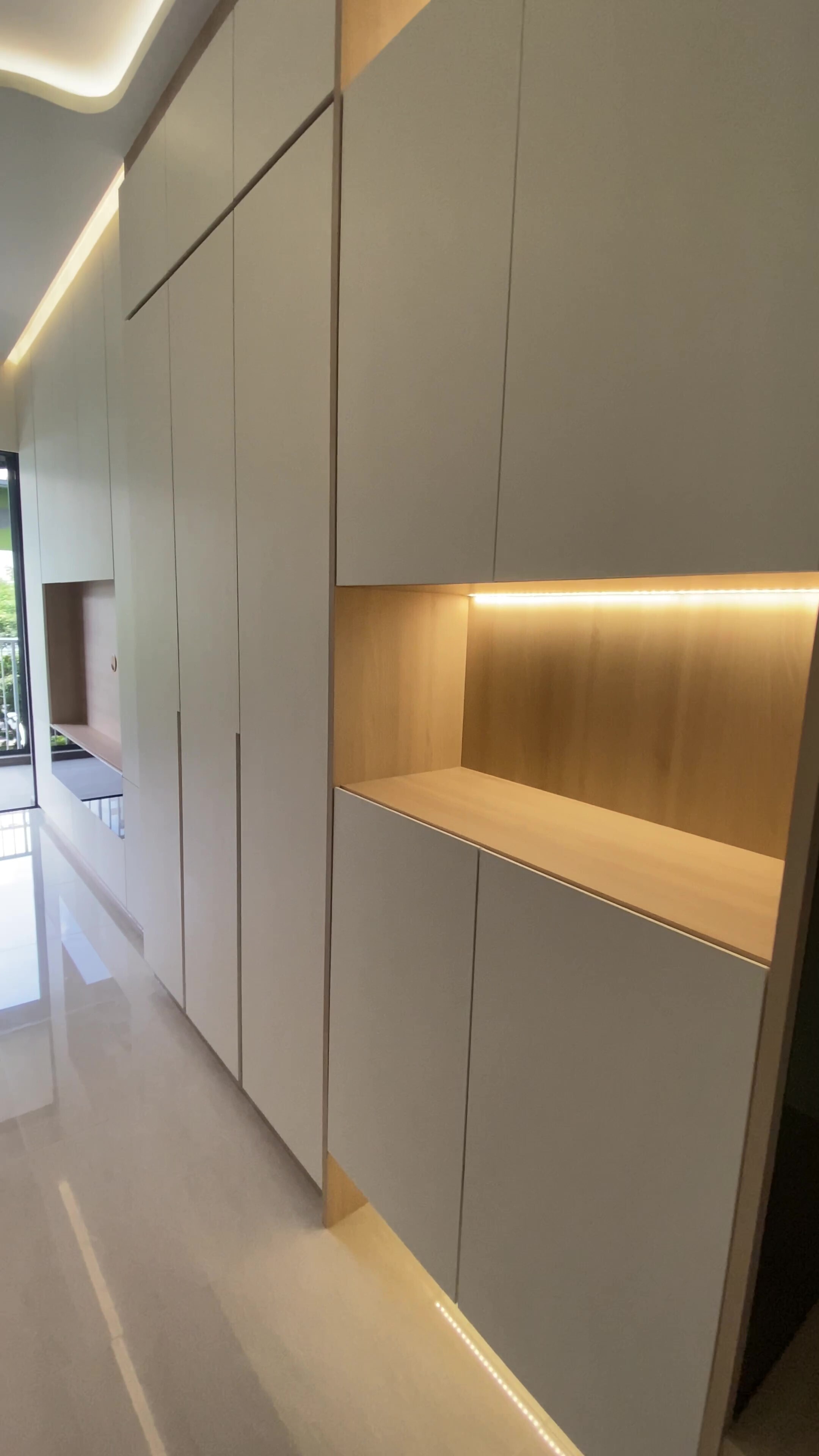 Taccuino Interior Studio - Modern / Contemporary -  - New Condo - $25