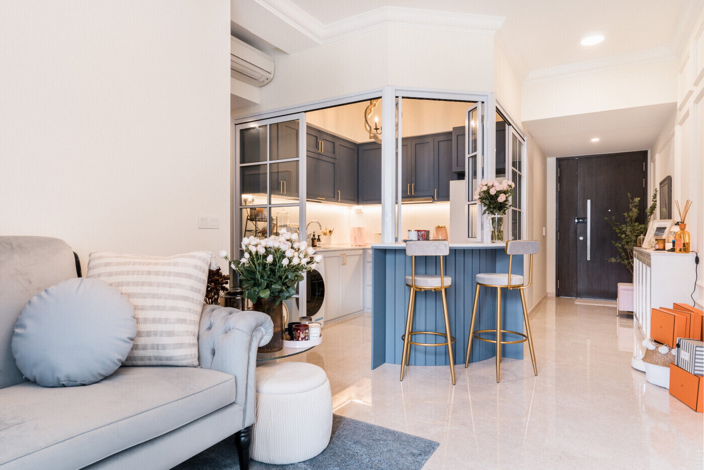 Interior Artist - Modern / Contemporary - Living Room - Resale Condo - $43,000