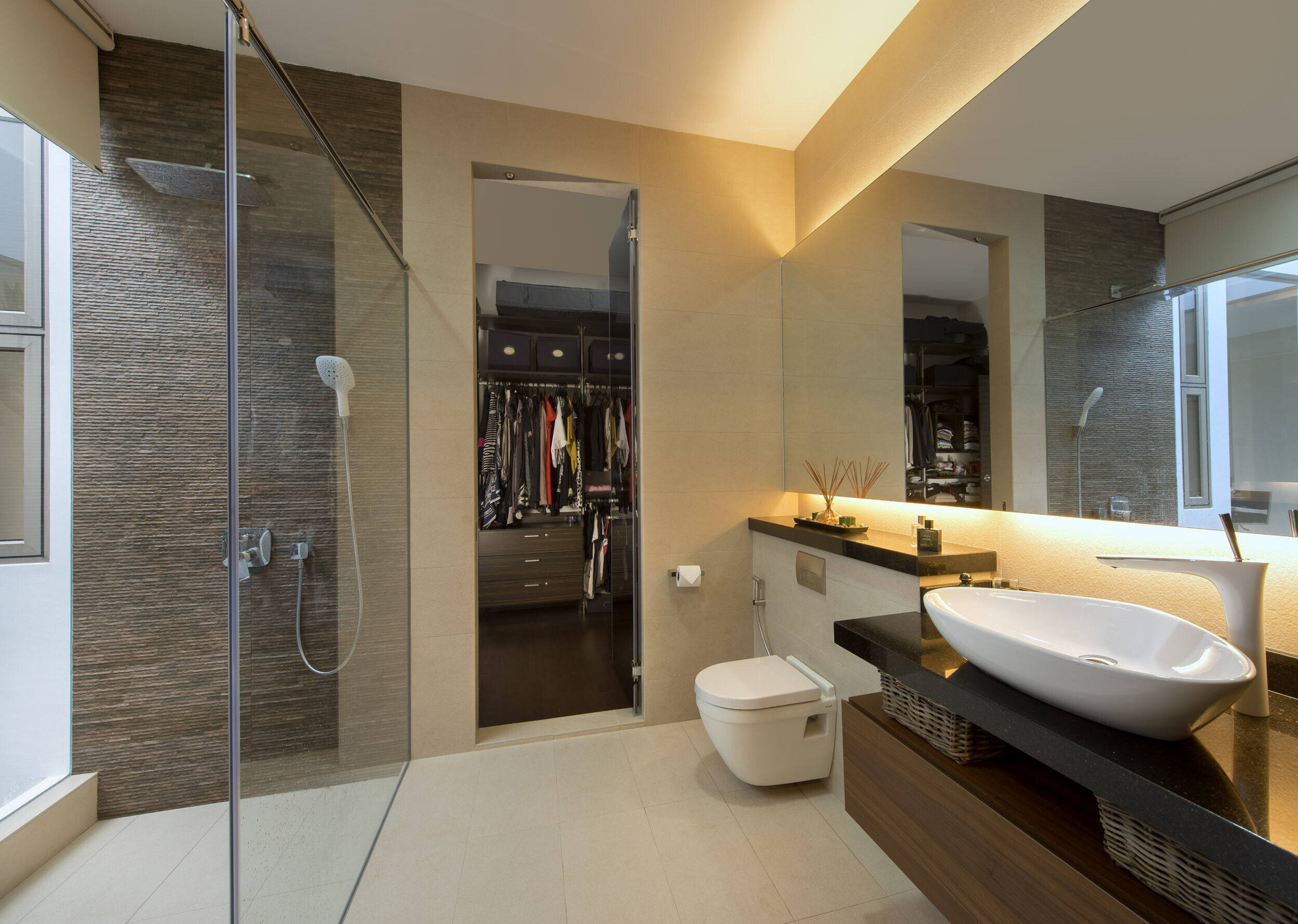 Peace Studio - Modern / Contemporary - Master Toilet - Resale Landed - $250,000