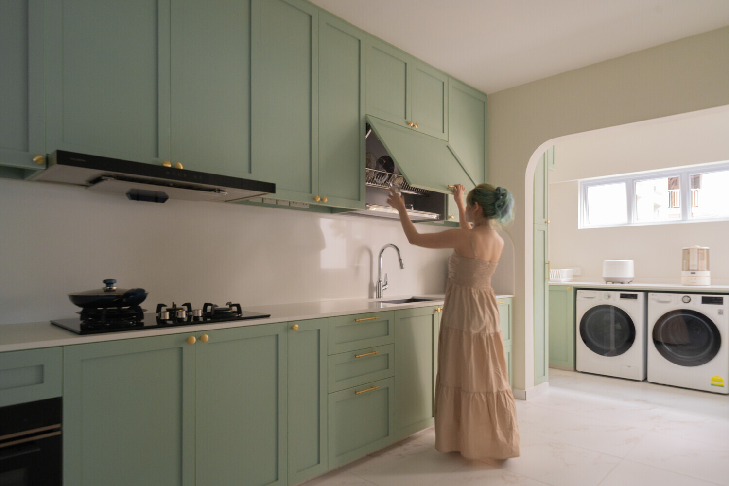 Project Guru - Modern / Contemporary -  - Resale HDB - $70,000