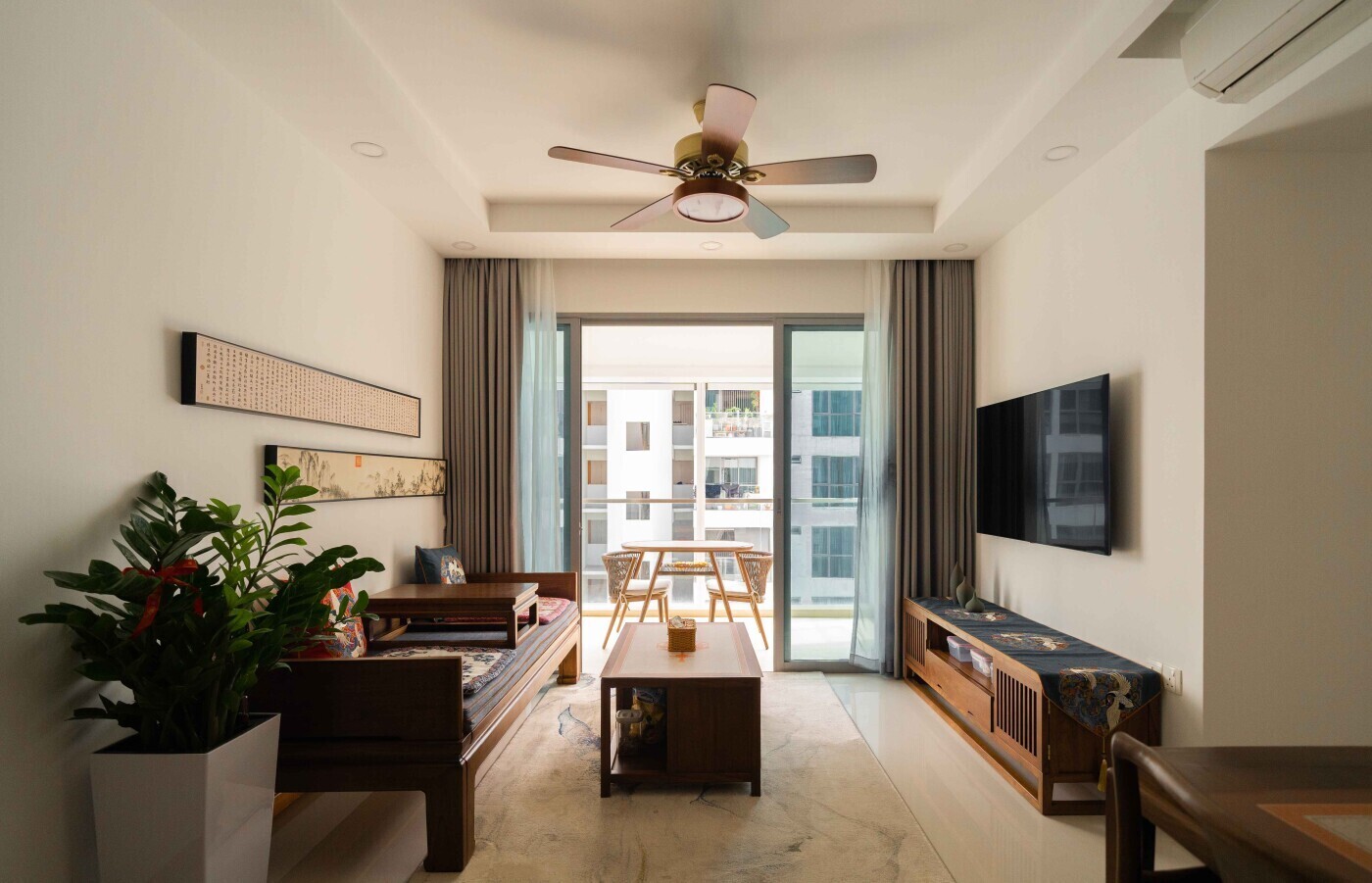 Design 4 Space - Retro / Vintage -  - New Condo - $24,300