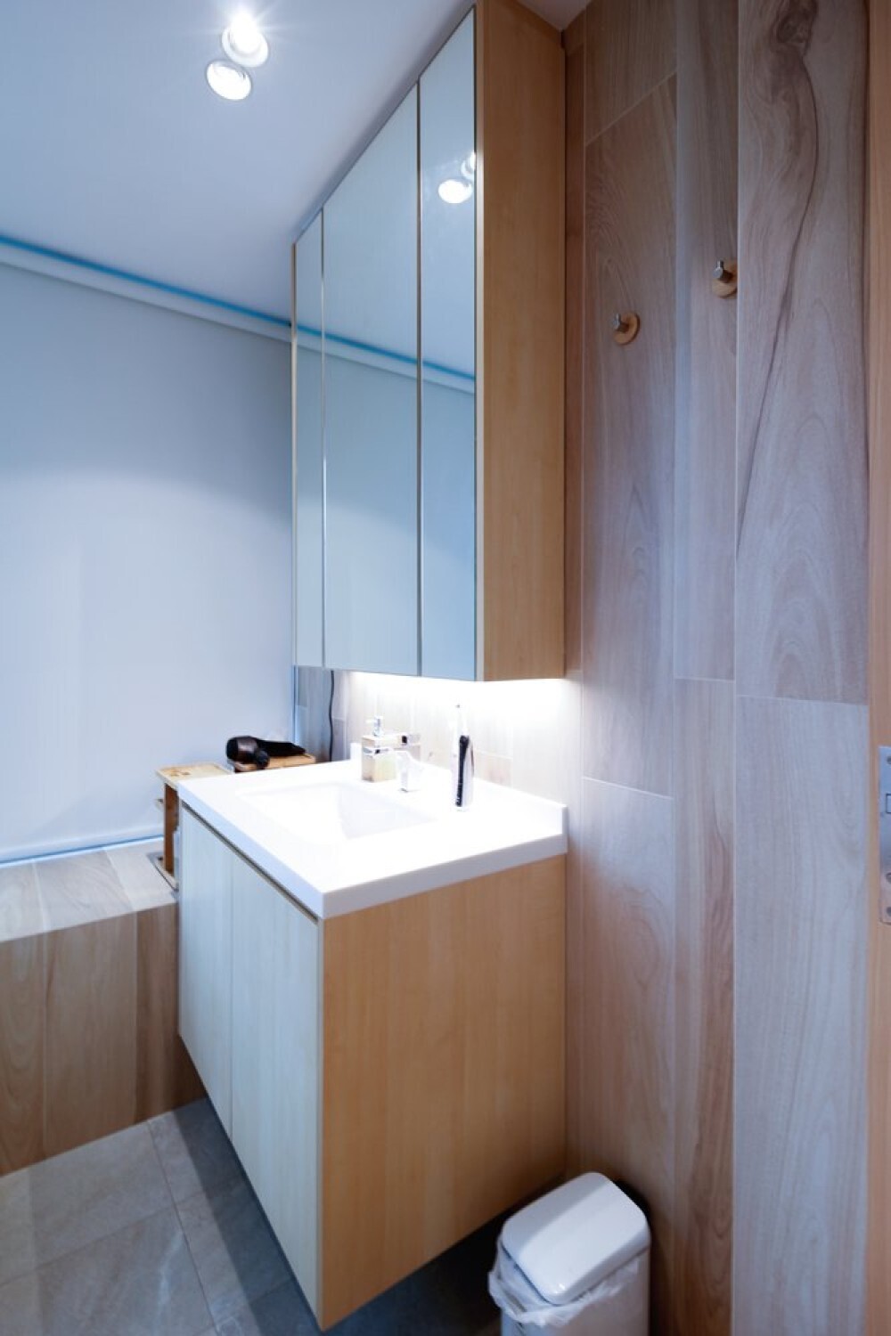 Mochiii Concept by Brixley - Minimalistic / Scandinavian - Bath 1 - Resale Condo - $110,000