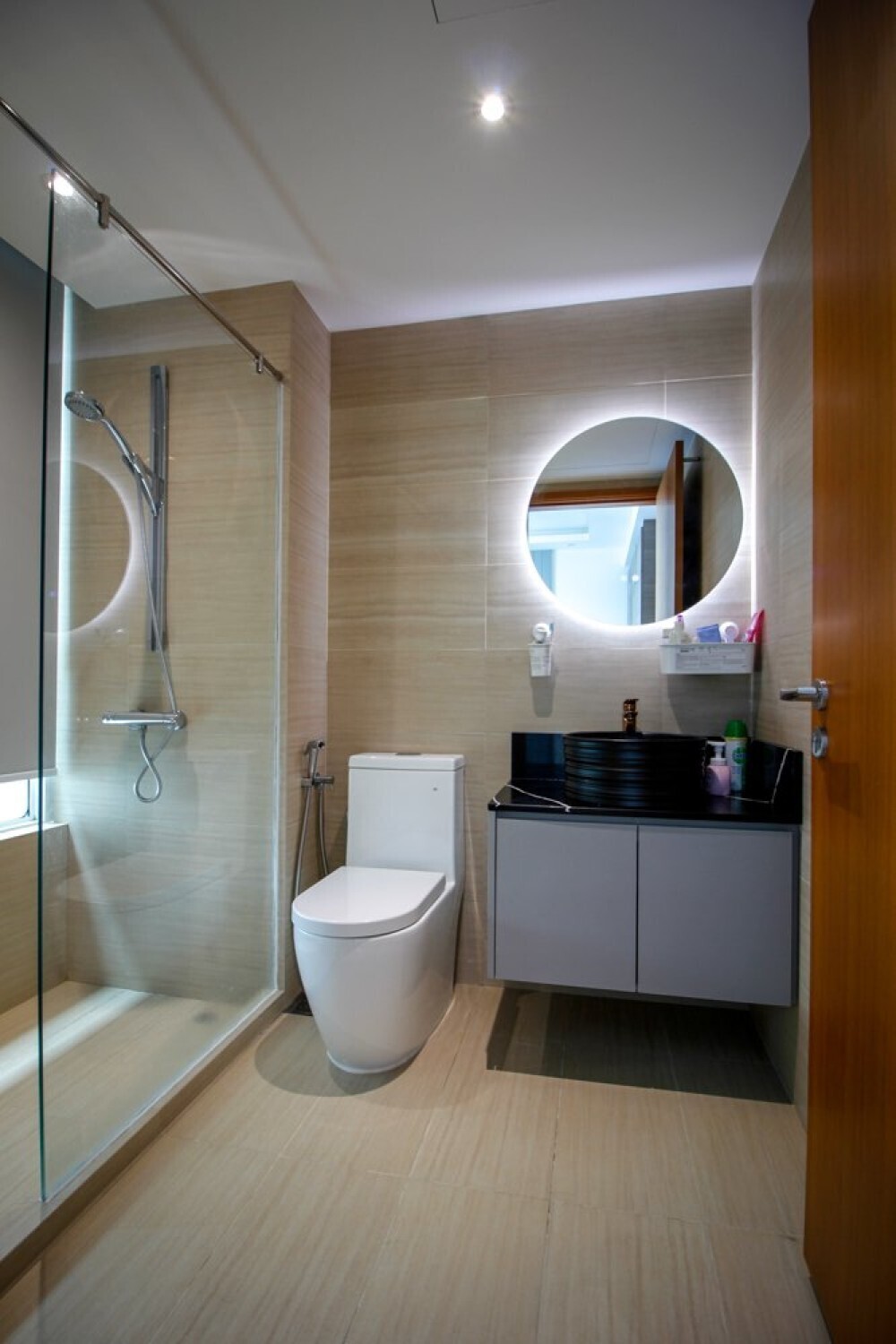 Leppek Construction - Luxury / Glamorous - Bath 2 - Resale Landed - $185,000