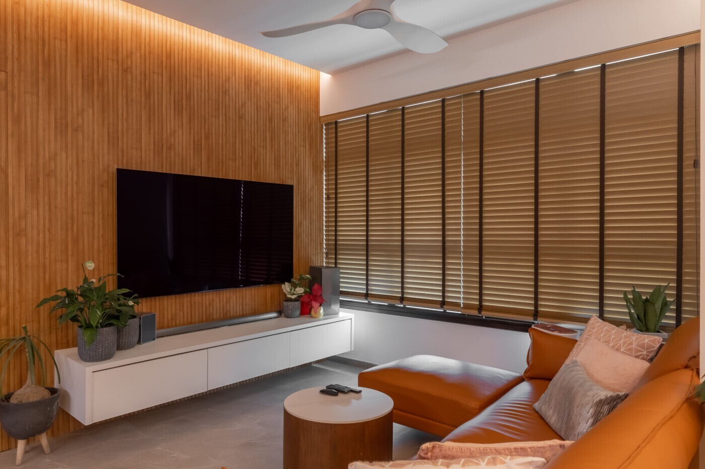 MyDESiGN Interiors - Modern / Contemporary - Living Room - Resale HDB - $70,000