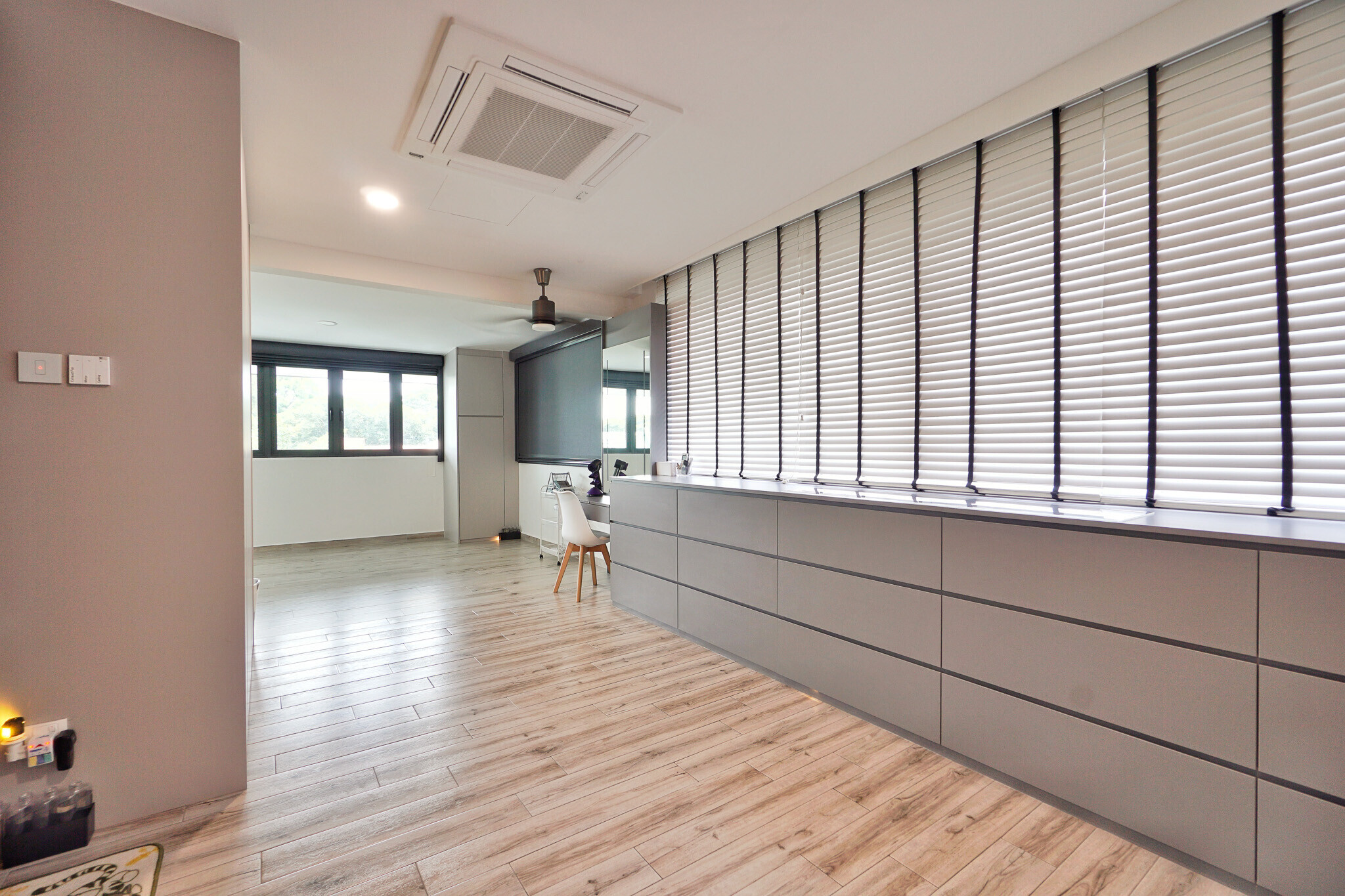 Mos Interior Design - Modern / Contemporary - Bedroom - Existing Landed - $120,000